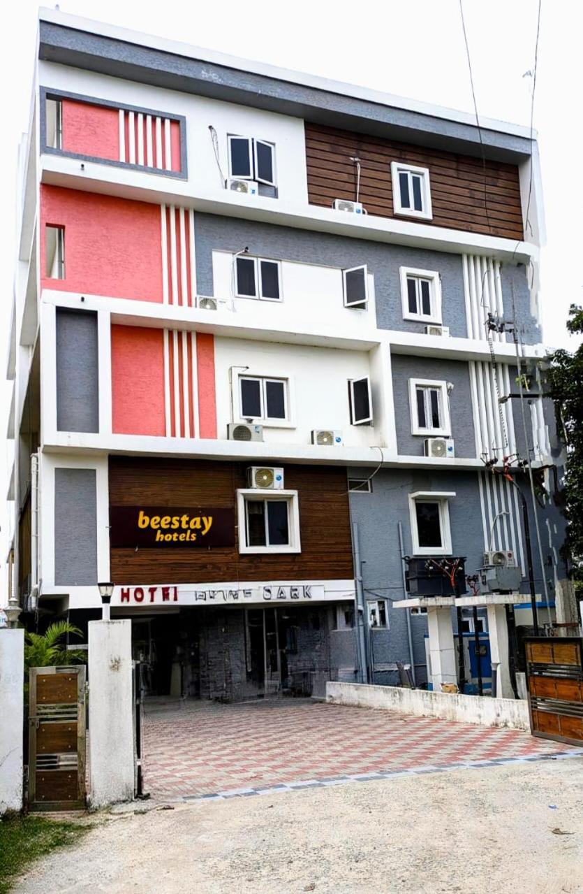 Beestay Hotels Elite Park Tirupati Esterno foto